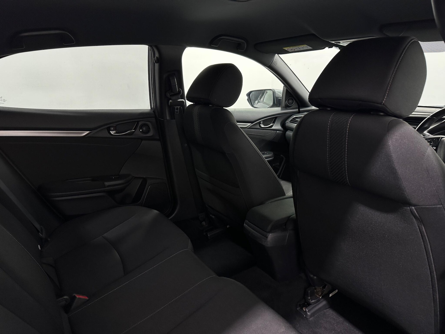 Used Honda Civic 2018 for sale - 76913321: Photo 36