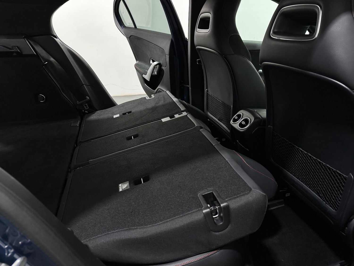 Used Mercedes-Benz A-Class for sale - 77769397: Photo 48