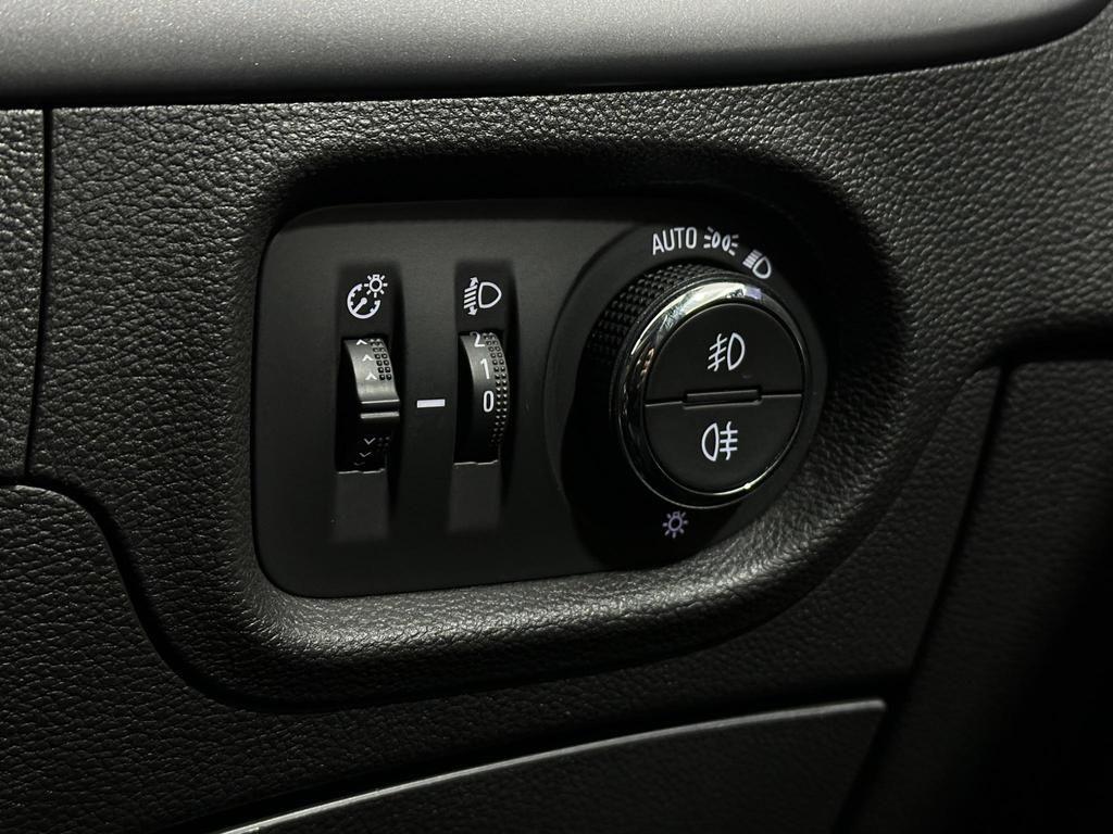 Used Vauxhall Astra 2025 for sale - 76878667: Photo 17