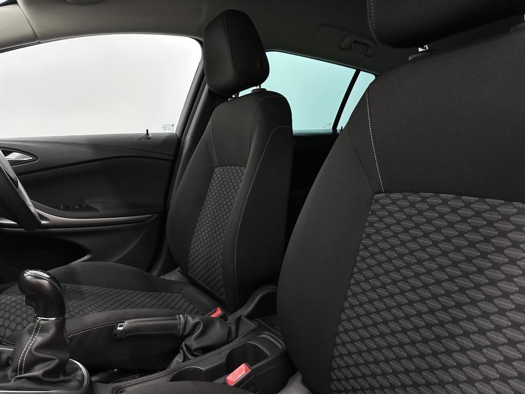 Used Vauxhall Astra 2025 for sale - 76878667: Photo 32