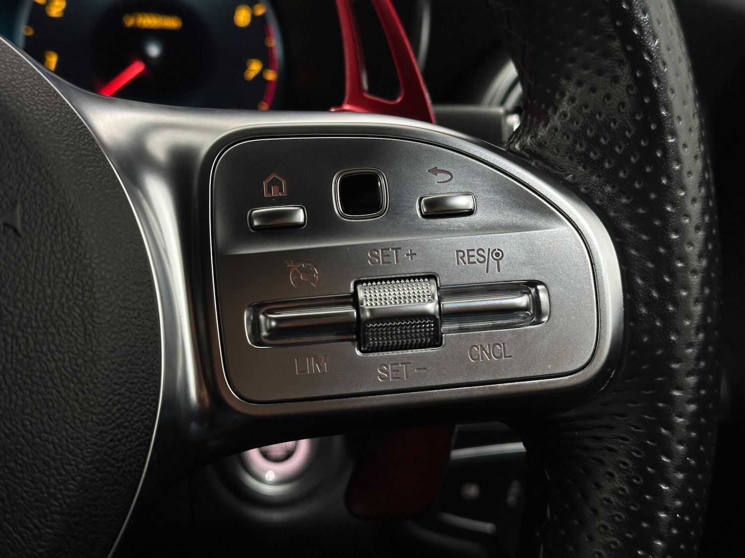 Used Mercedes-Benz C Class 2018 for sale - 76878459: Photo 14