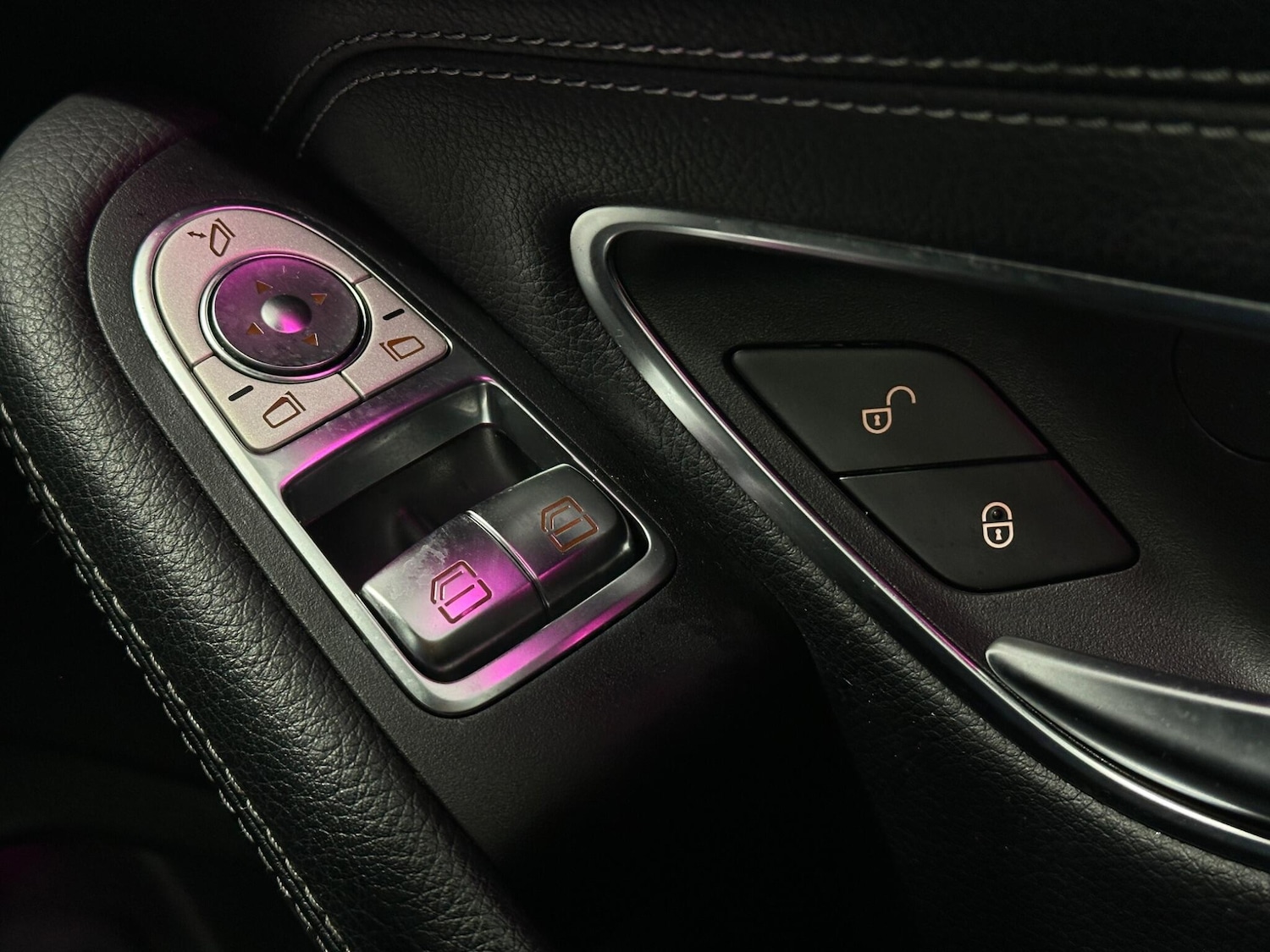 Used Mercedes-Benz C Class 2018 for sale - 76878459: Photo 18