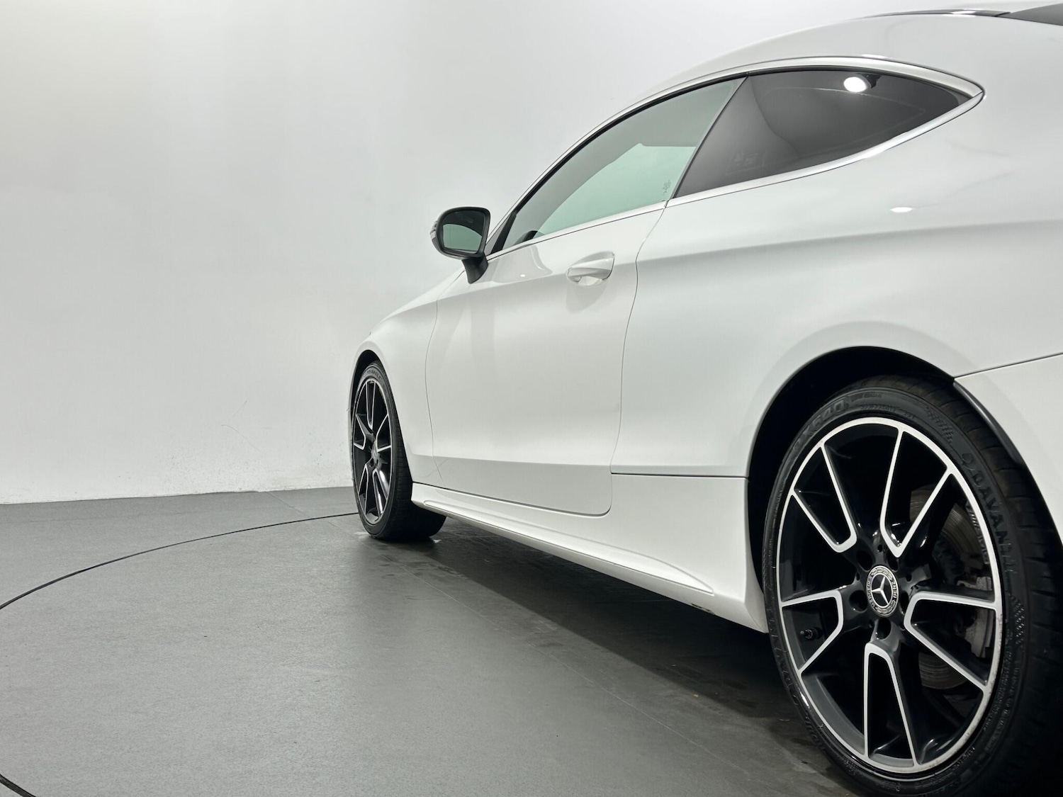 Used Mercedes-Benz C Class 2018 for sale - 76878459: Photo 43