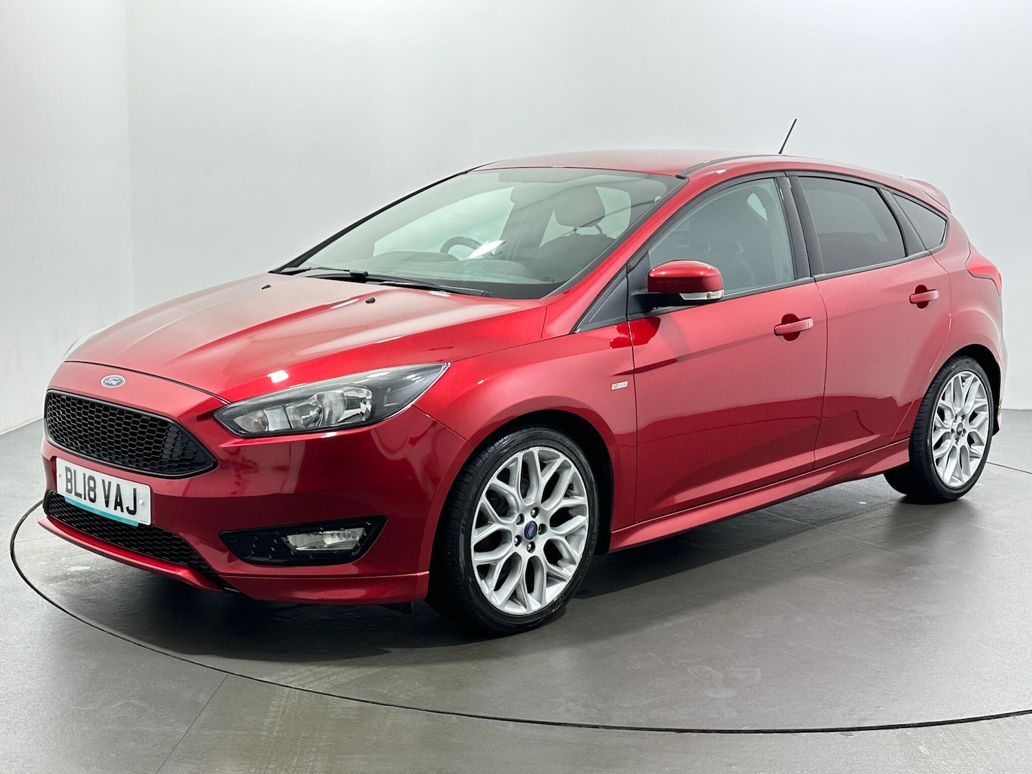Used Ford Focus 2018 for sale - 77029391: Photo 4