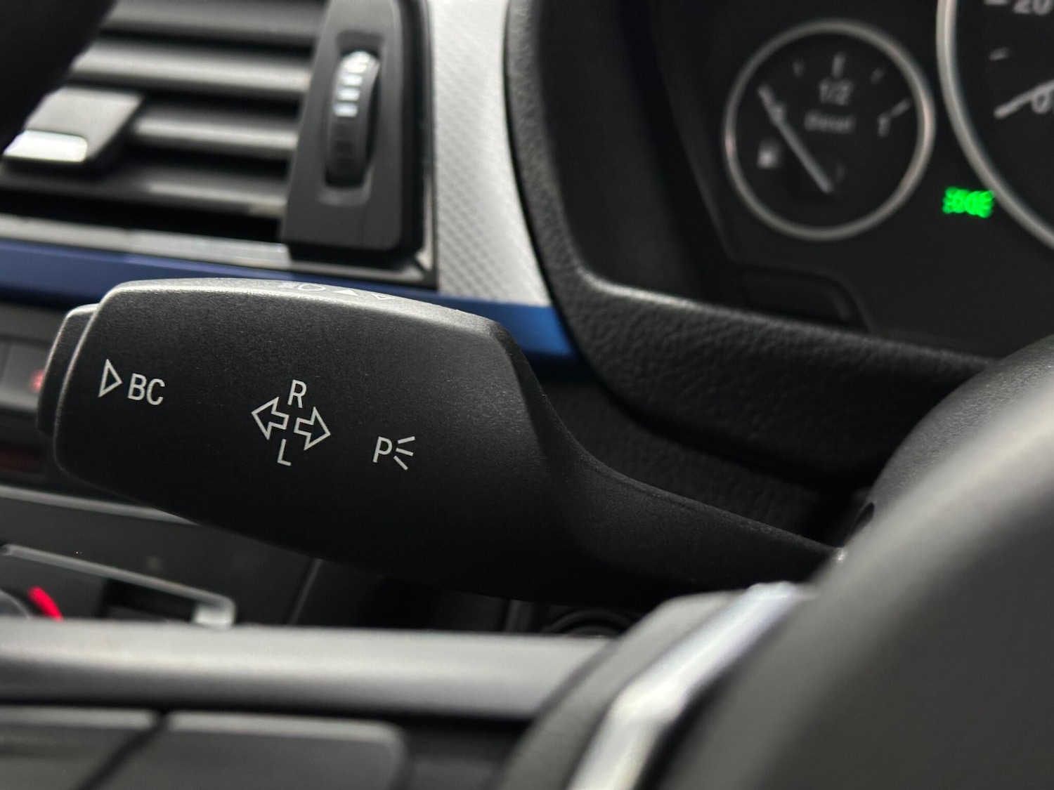 Used BMW 3 Series 2013 for sale - 76965383: Photo 12