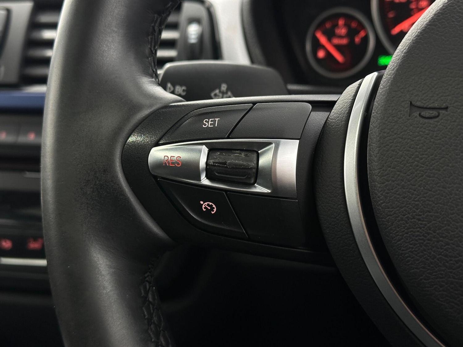 Used BMW 3 Series 2013 for sale - 76965383: Photo 13