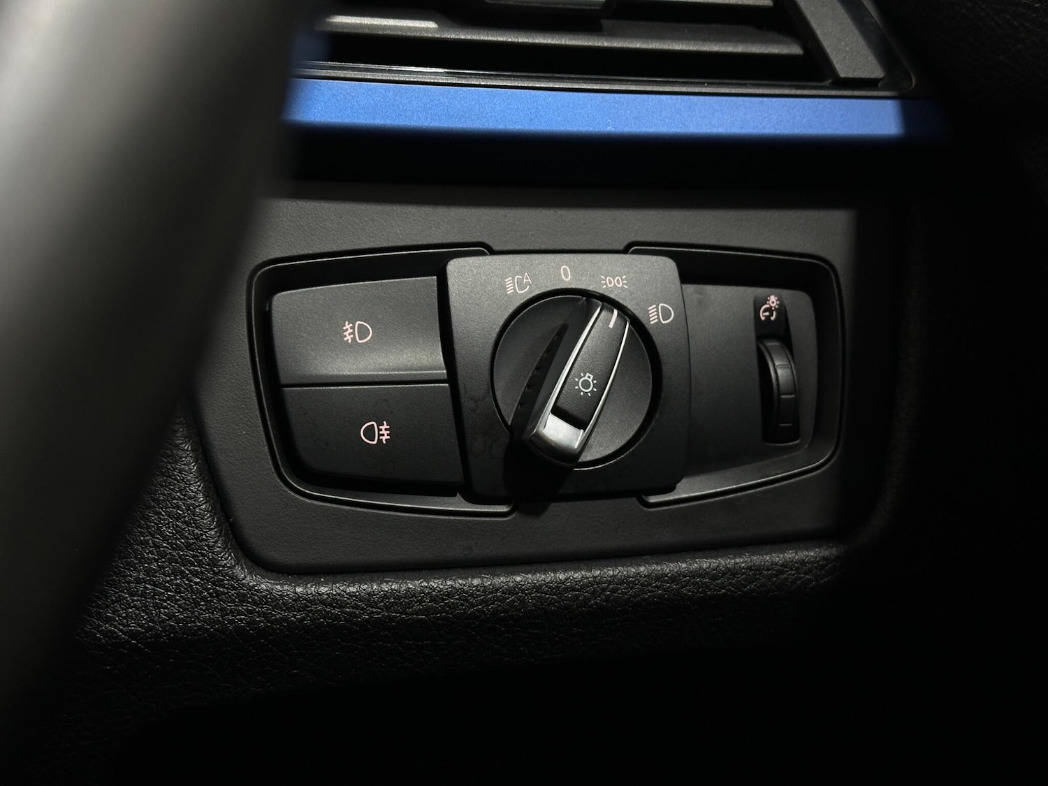 Used BMW 3 Series 2013 for sale - 76965383: Photo 16