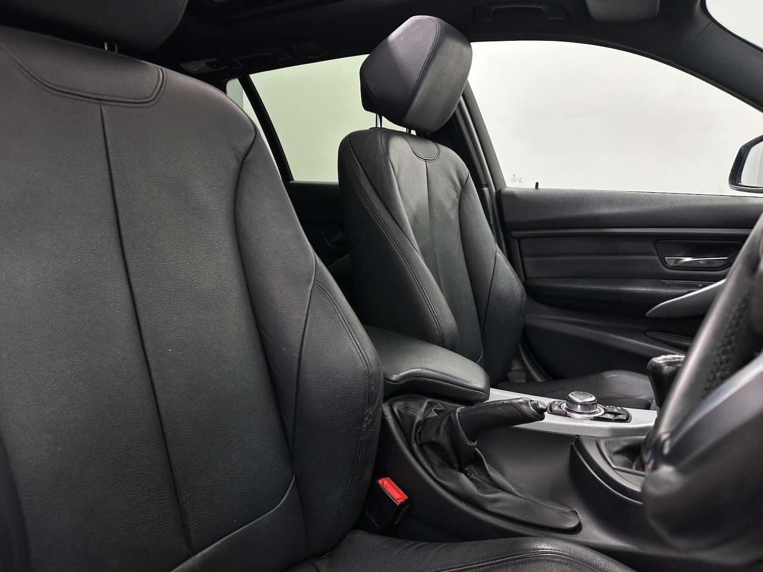 Used BMW 3 Series 2013 for sale - 76965383: Photo 29