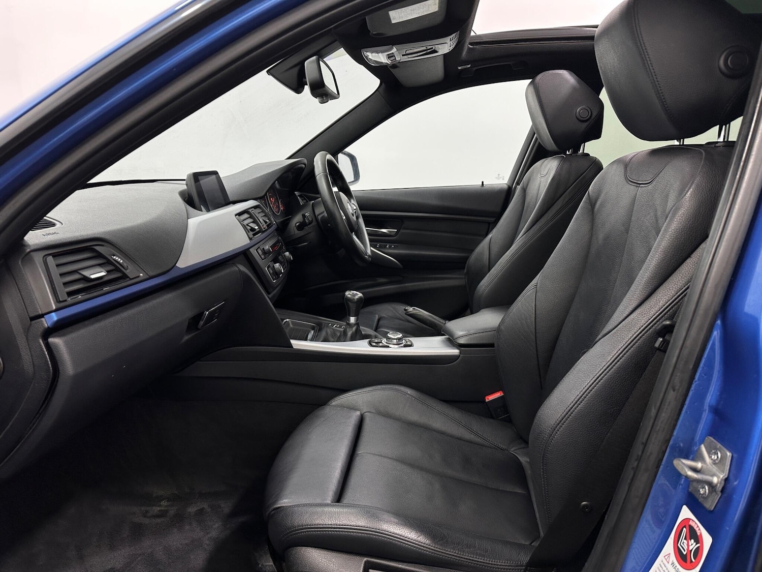 Used BMW 3 Series 2013 for sale - 76965383: Photo 32