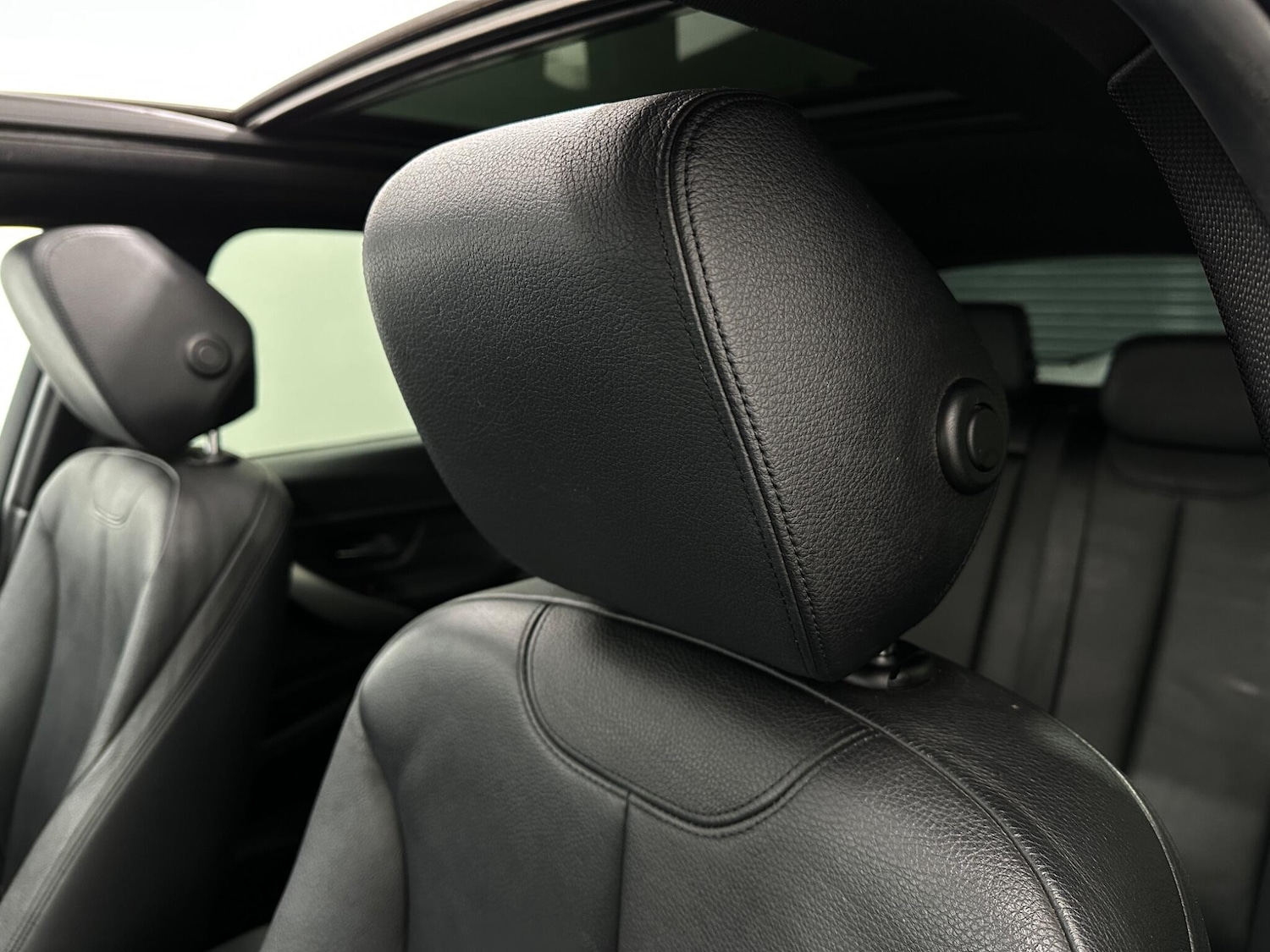 Used BMW 3 Series 2013 for sale - 76965383: Photo 34