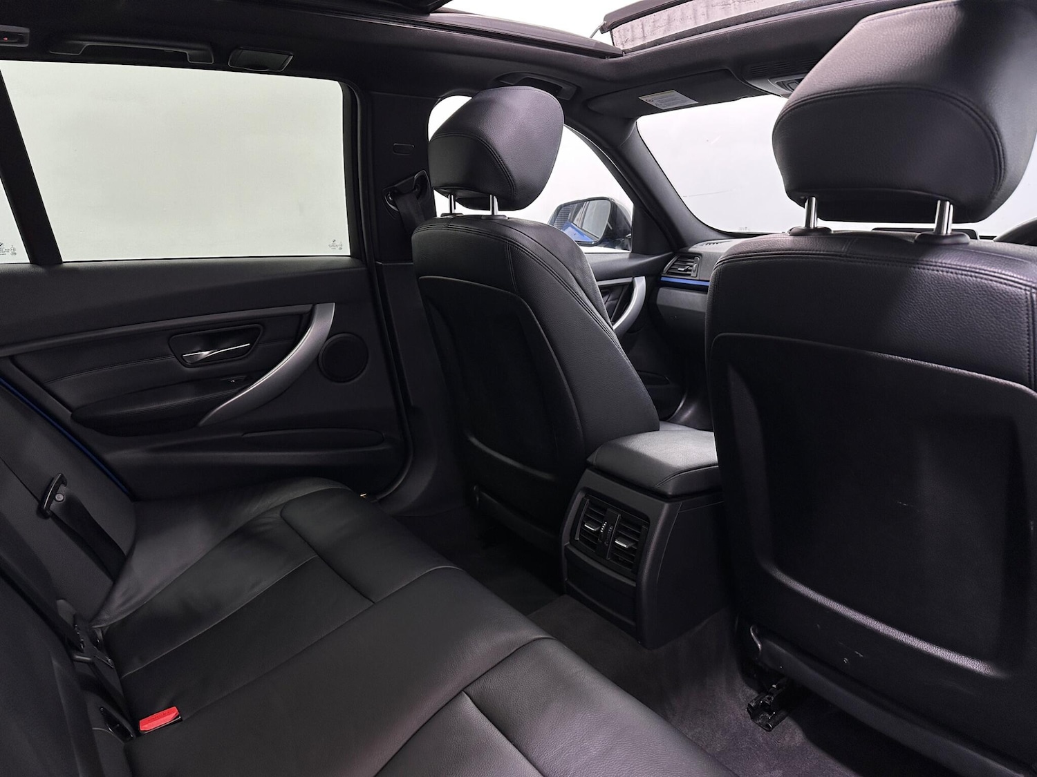 Used BMW 3 Series 2013 for sale - 76965383: Photo 39