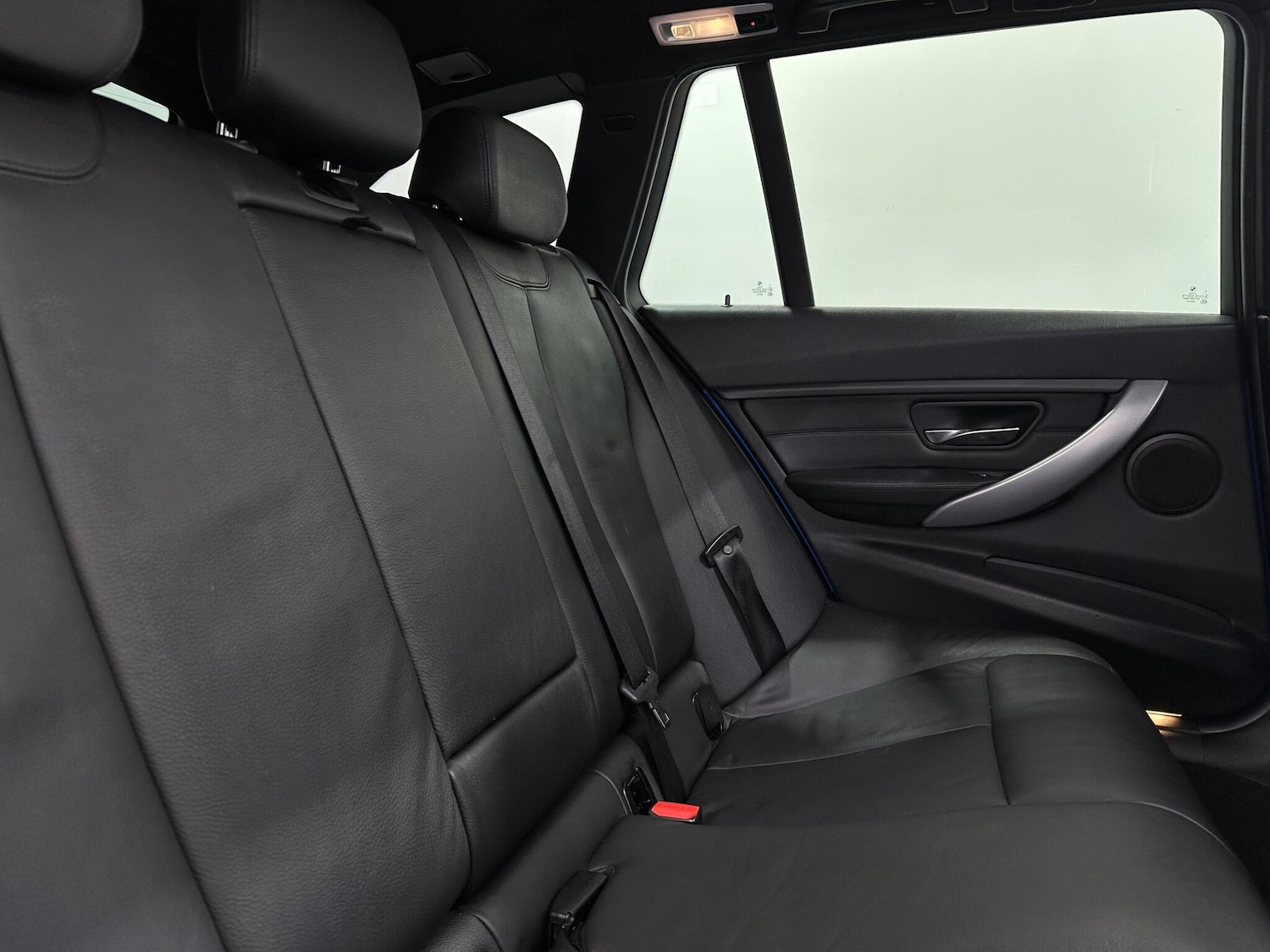 Used BMW 3 Series 2013 for sale - 76965383: Photo 40