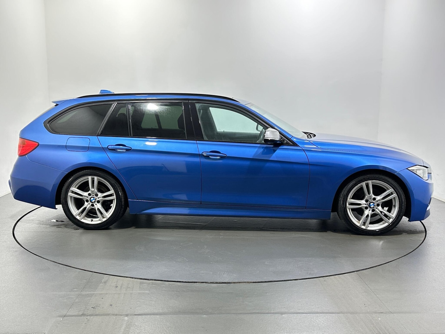 Used BMW 3 Series 2013 for sale - 76965383: Photo 9