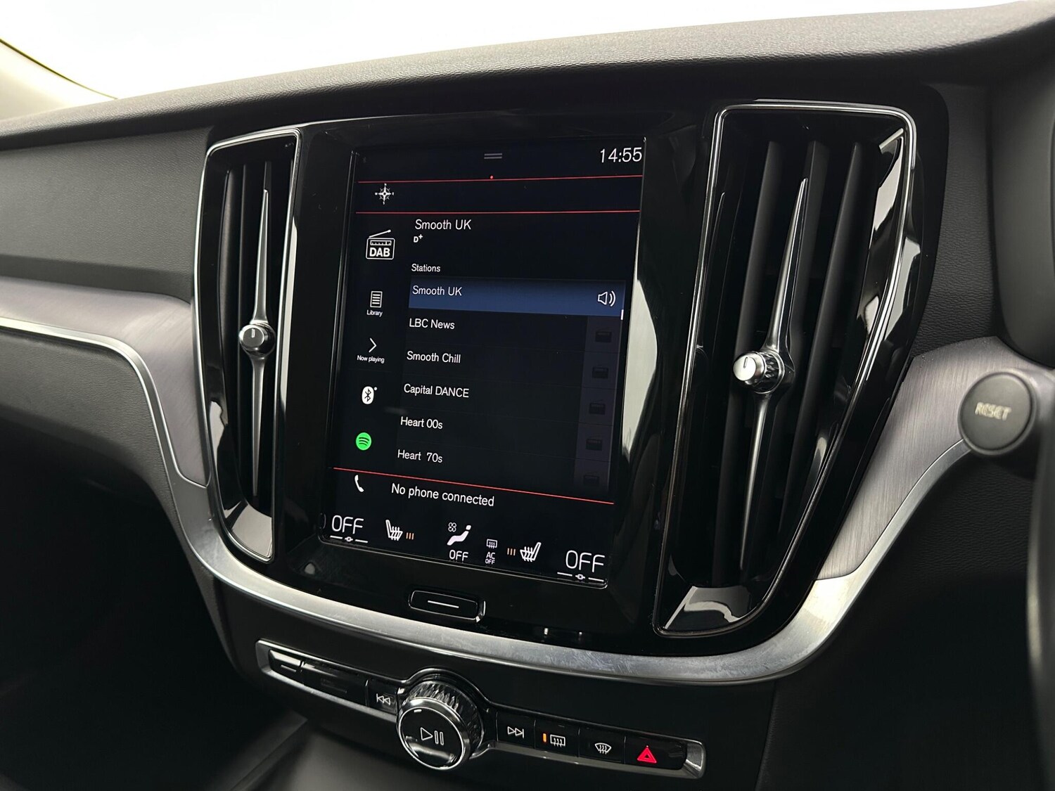 Used Volvo V60 2020 for sale - 77497109: Photo 24