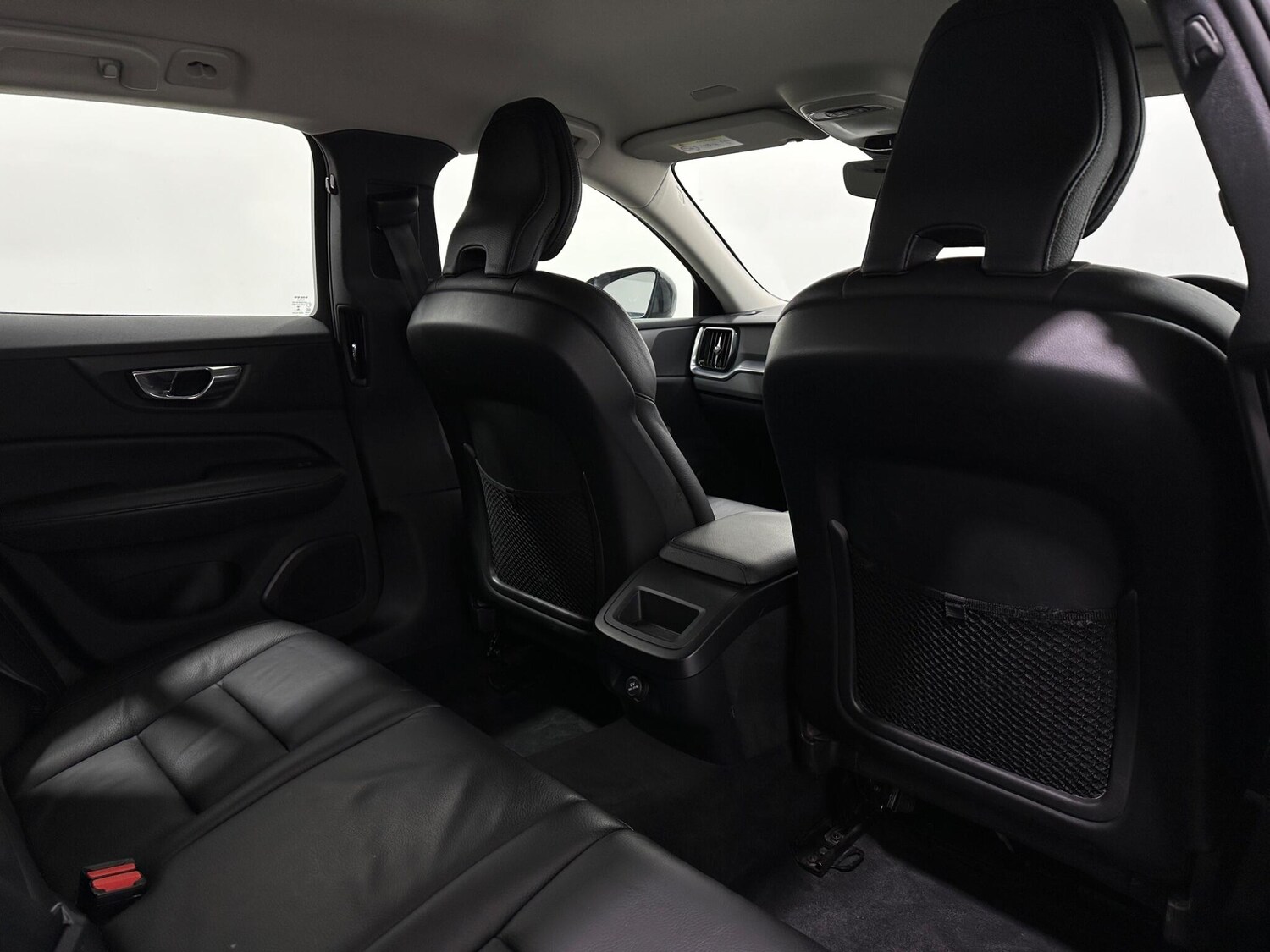 Used Volvo V60 2020 for sale - 77497109: Photo 41