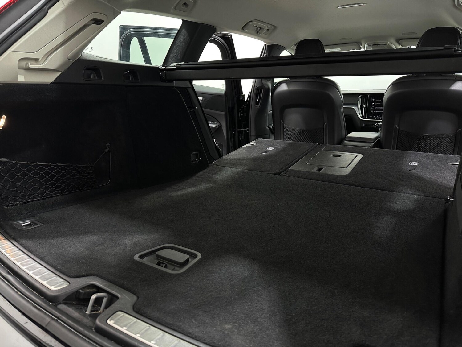 Used Volvo V60 2020 for sale - 77497109: Photo 45