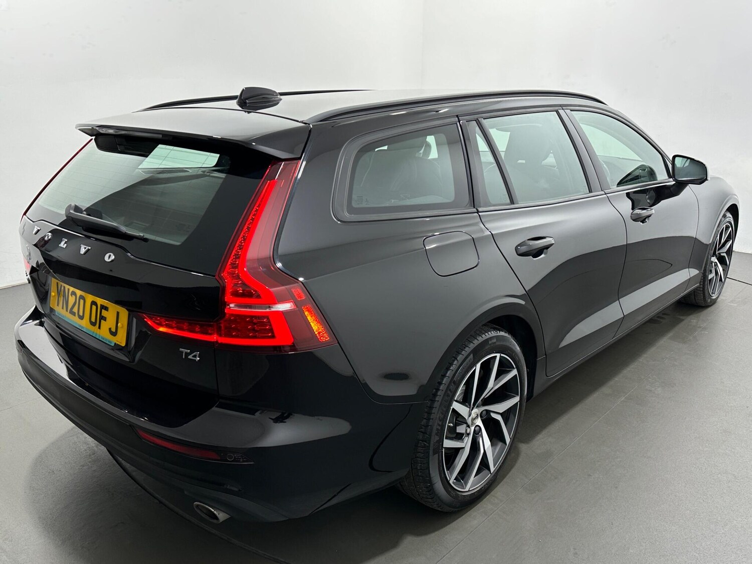 Used Volvo V60 2020 for sale - 77497109: Photo 52