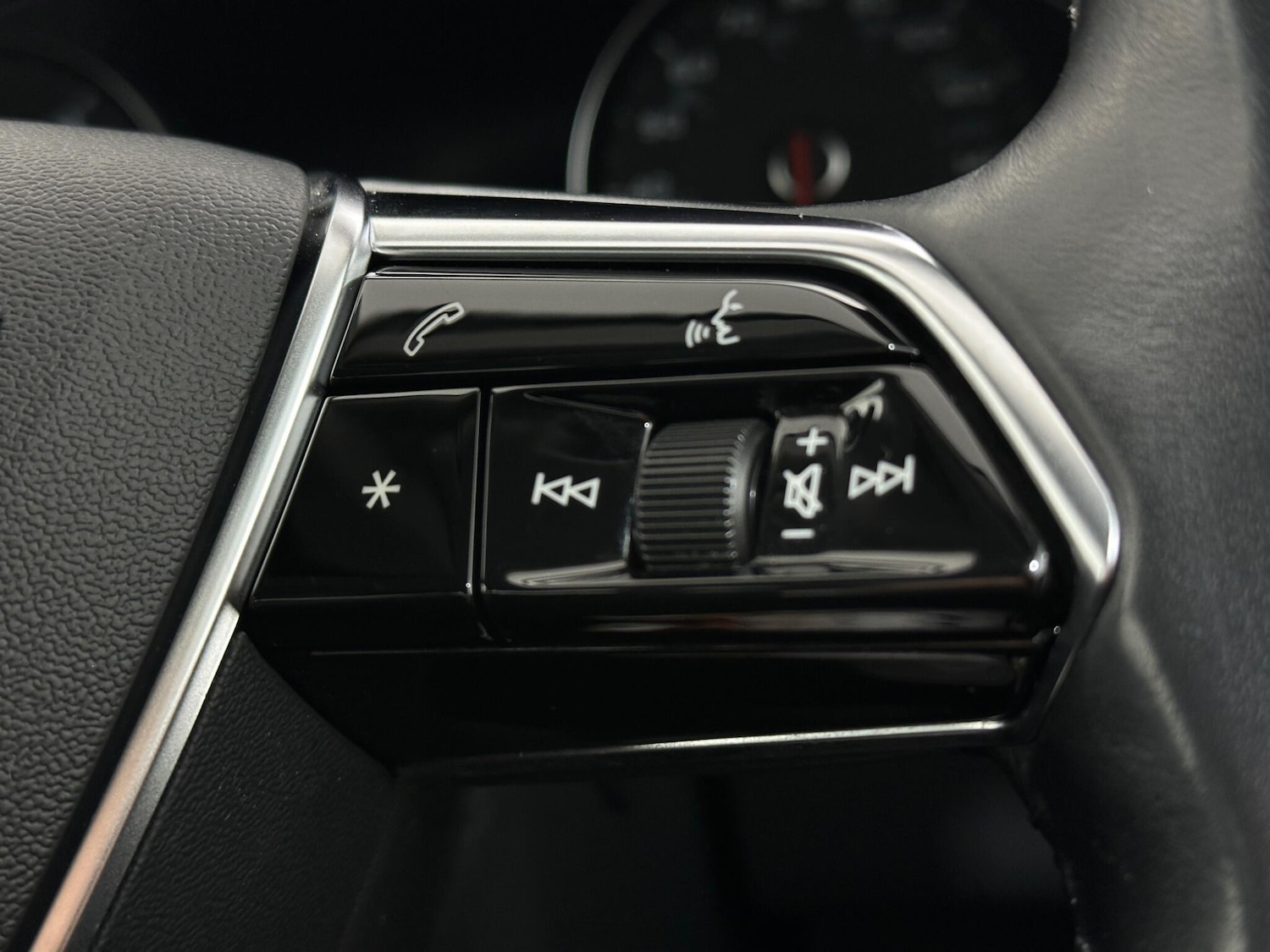 Used Audi A6 Saloon 2018 for sale - 76878534: Photo 16