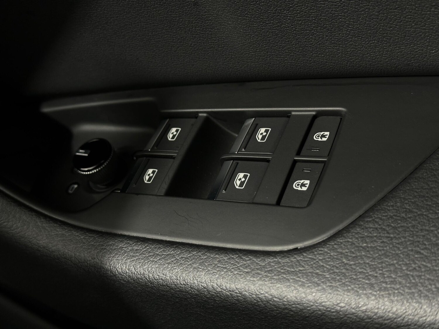 Used Audi A6 Saloon 2018 for sale - 76878534: Photo 19