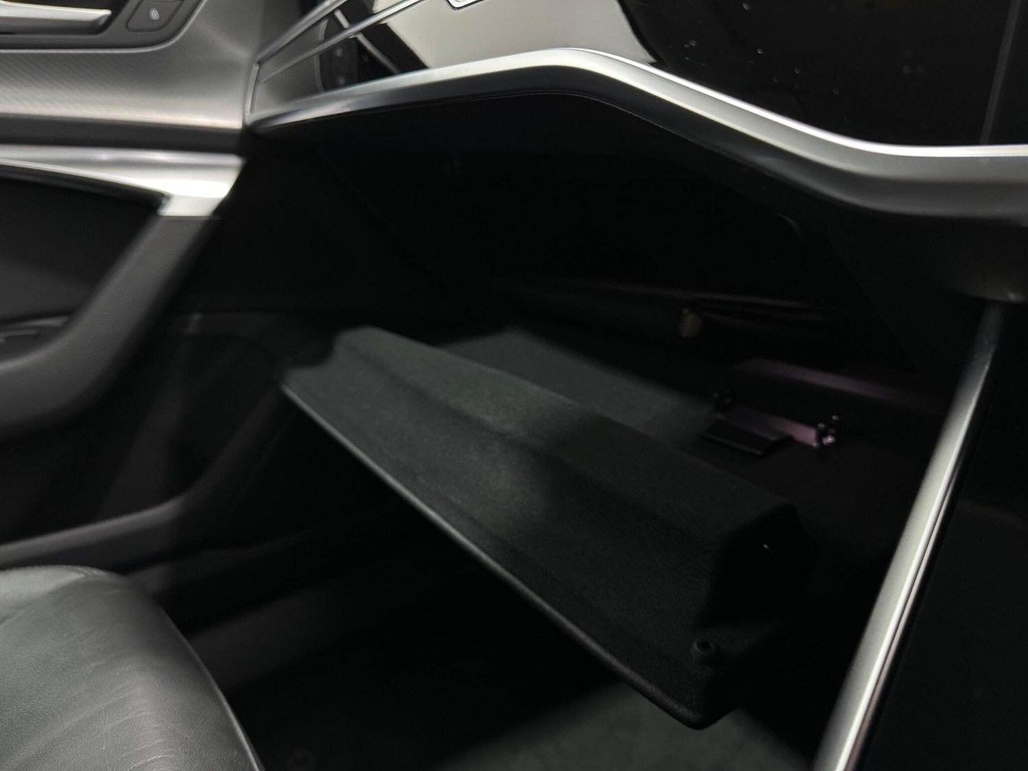 Used Audi A6 Saloon 2018 for sale - 76878534: Photo 29