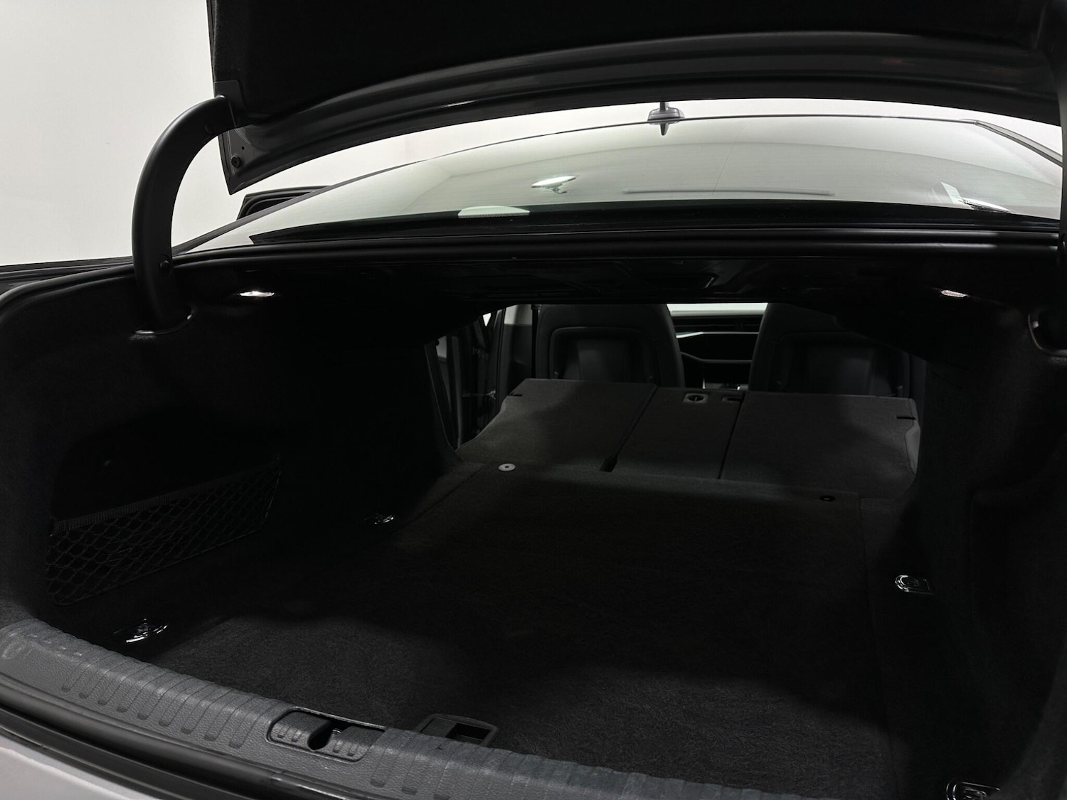 Used Audi A6 Saloon 2018 for sale - 76878534: Photo 44