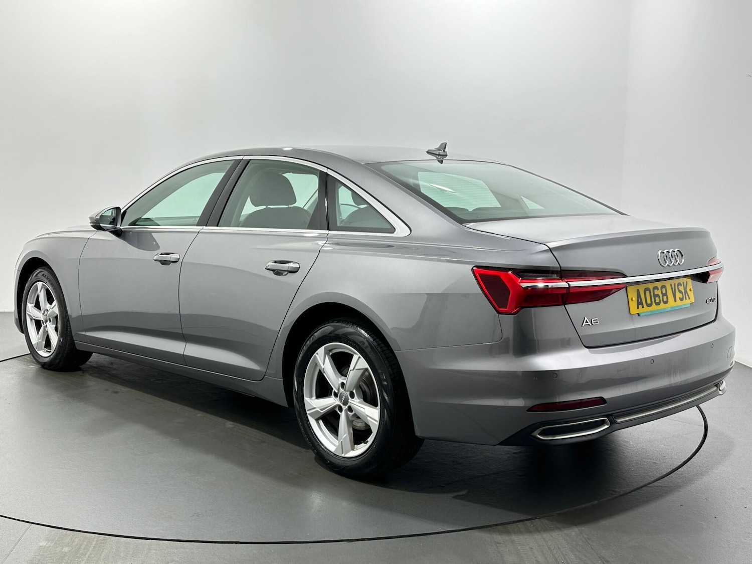Used Audi A6 Saloon 2018 for sale - 76878534: Photo 6