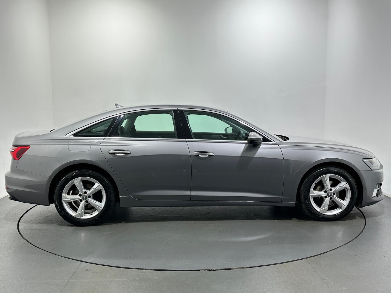 Used Audi A6 Saloon 2018 for sale - 76878534: Photo 9