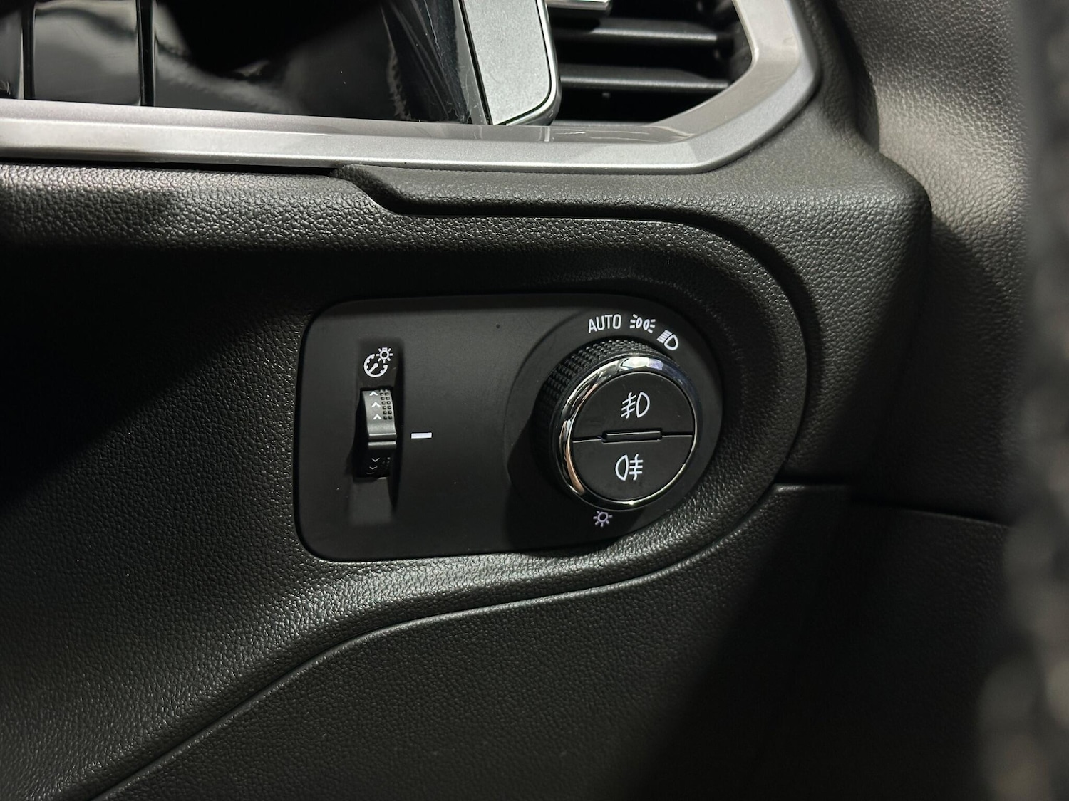 Used Vauxhall Grandland 2022 for sale - 76878833: Photo 17