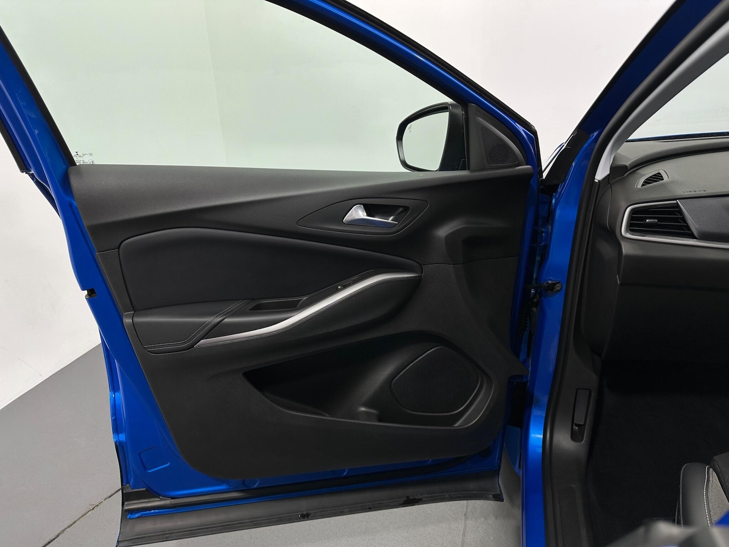 Used Vauxhall Grandland 2022 for sale - 76878833: Photo 36