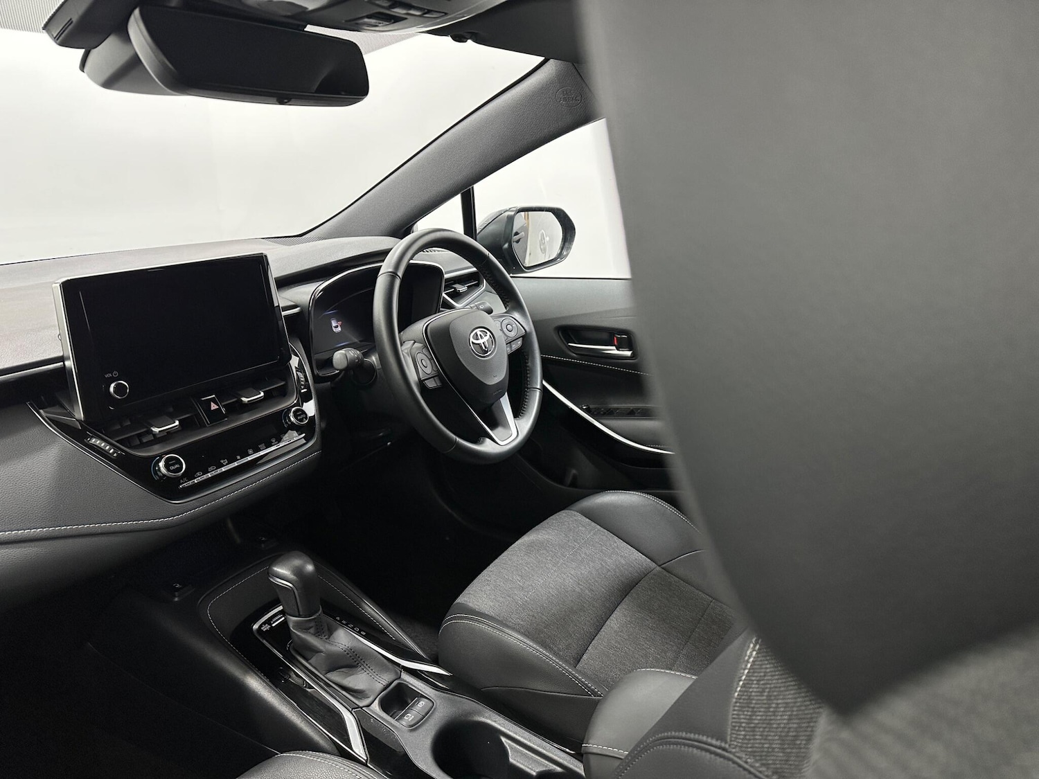 Used Toyota Corolla 2022 for sale - 76878970: Photo 28