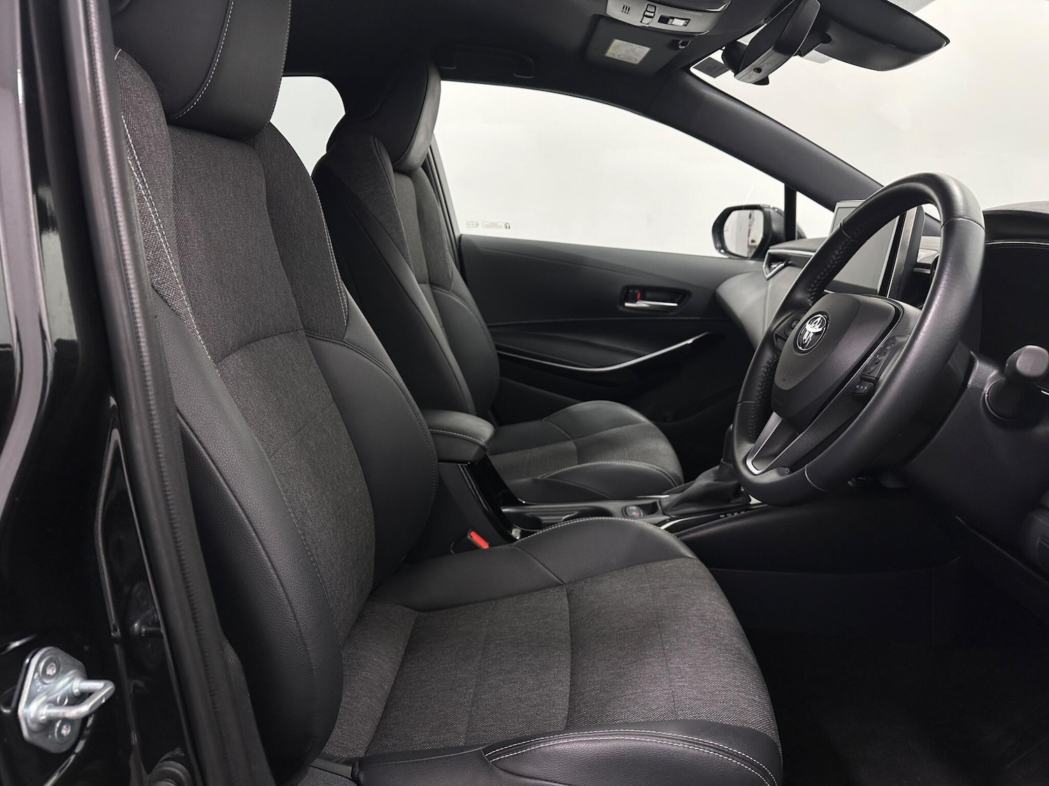 Used Toyota Corolla 2022 for sale - 76878970: Photo 29