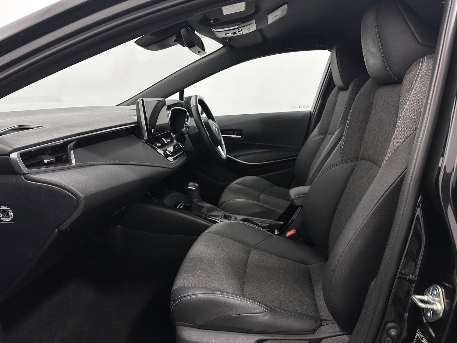 Used Toyota Corolla 2022 for sale - 76878970: Photo 33