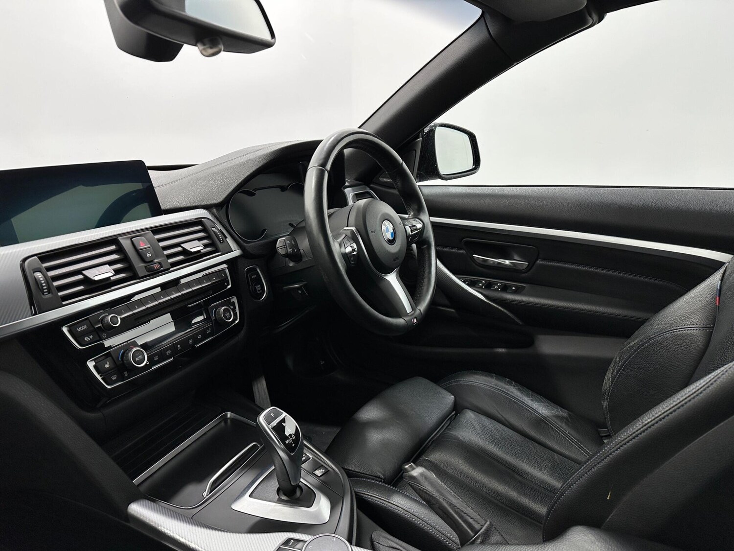 Used BMW 4 Series 2018 for sale - 77892211: Photo 32