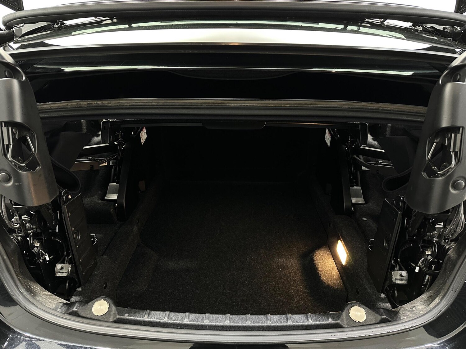 Used BMW 4 Series 2018 for sale - 77892211: Photo 43