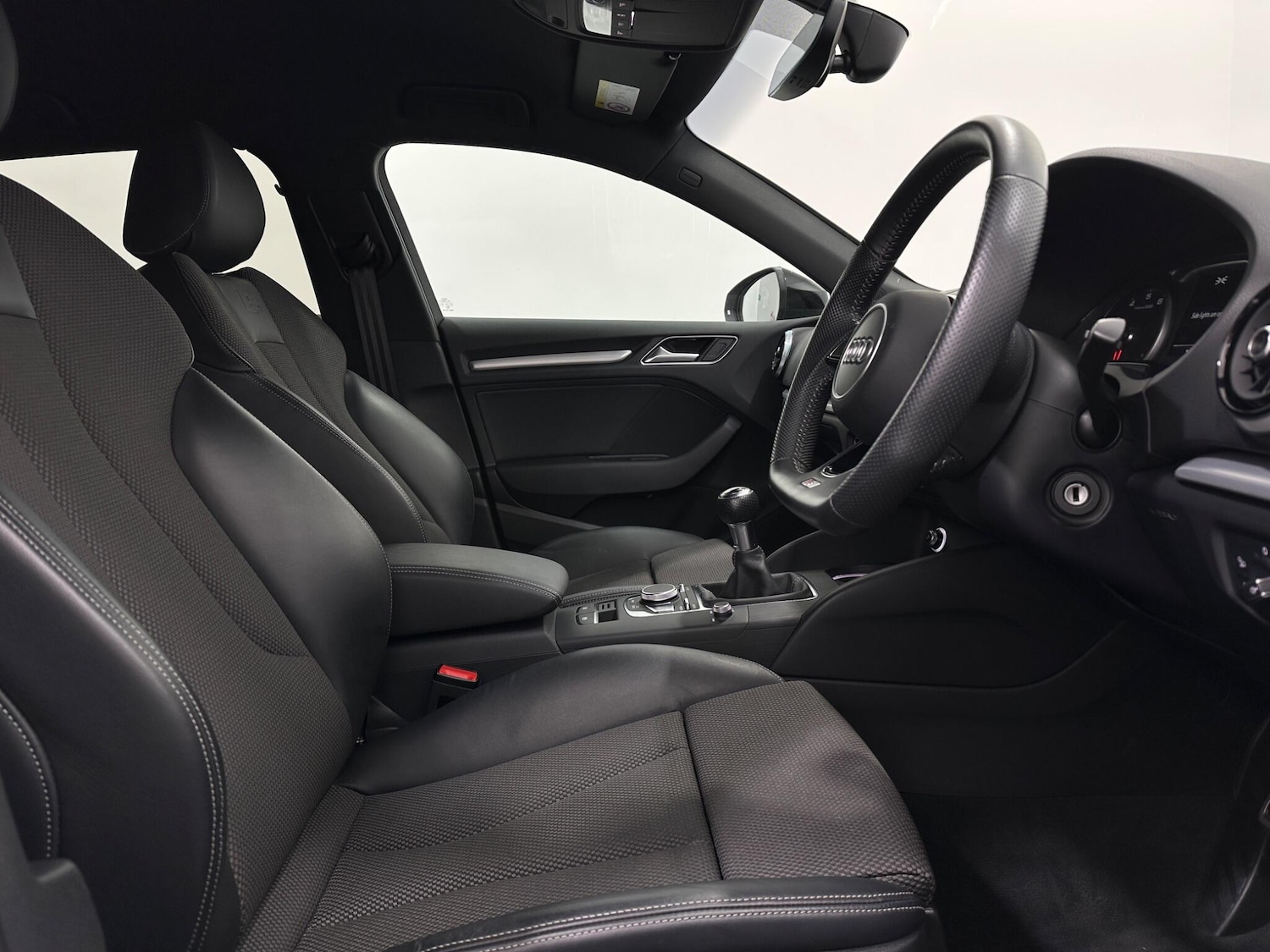 Used Audi A3 2020 for sale - 76878942: Photo 32