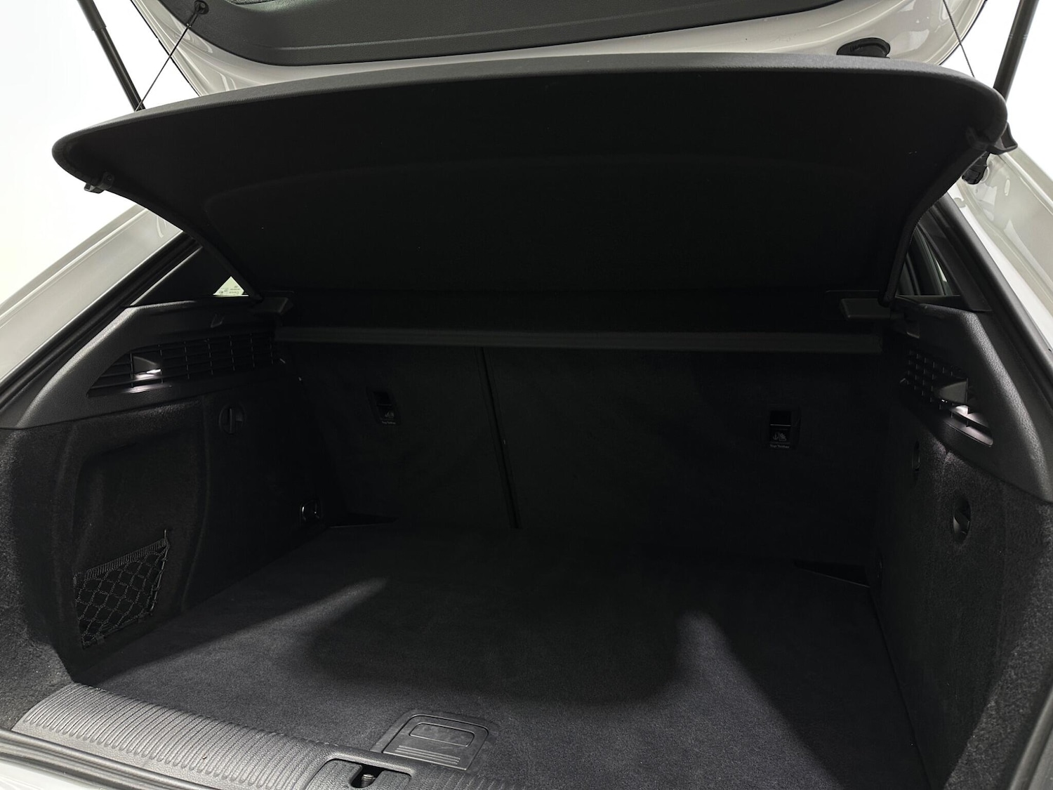 Used Audi A3 2020 for sale - 76878942: Photo 47