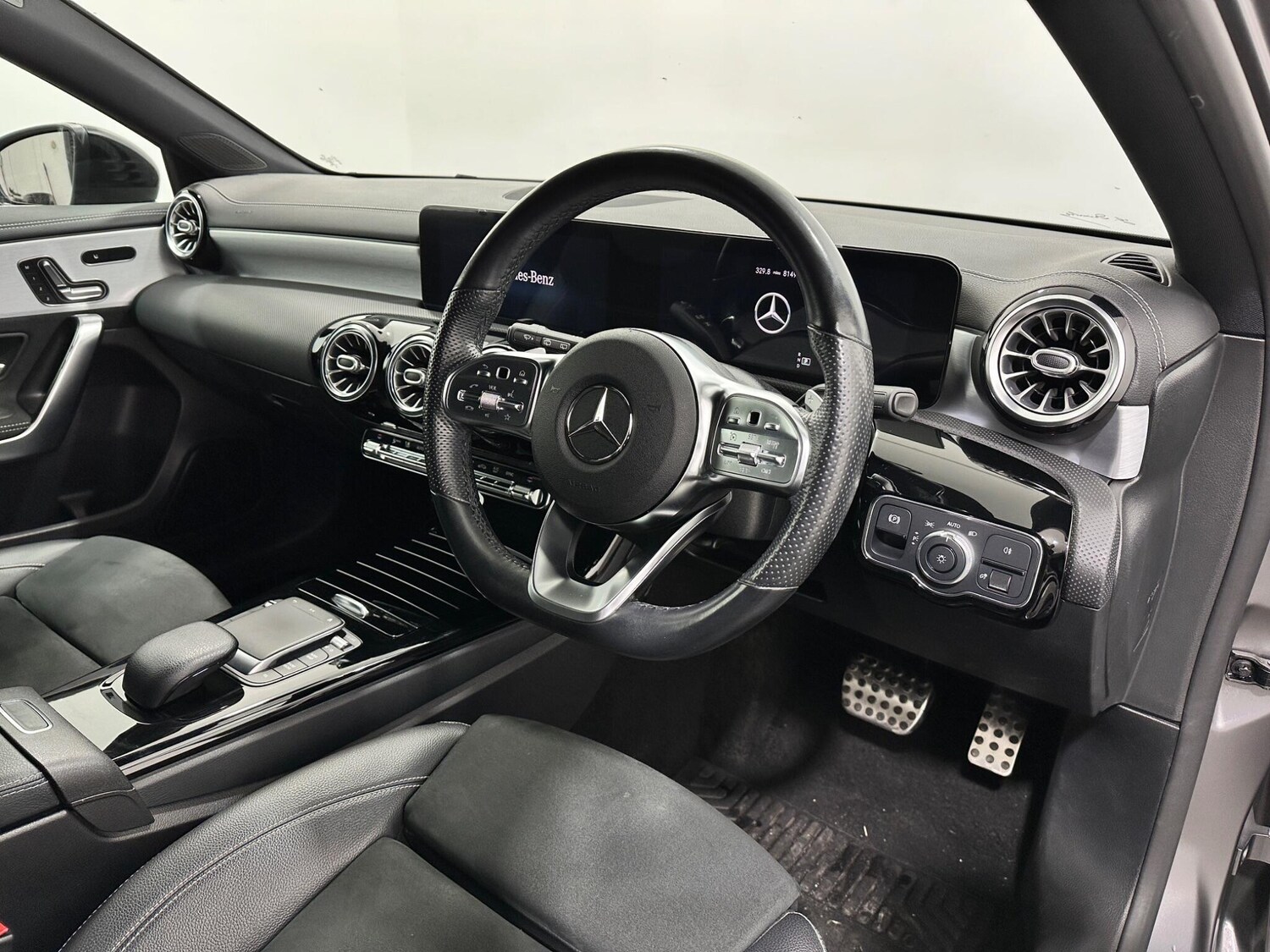 Used Mercedes-Benz A-Class 2021 for sale - 77839897: Photo 10