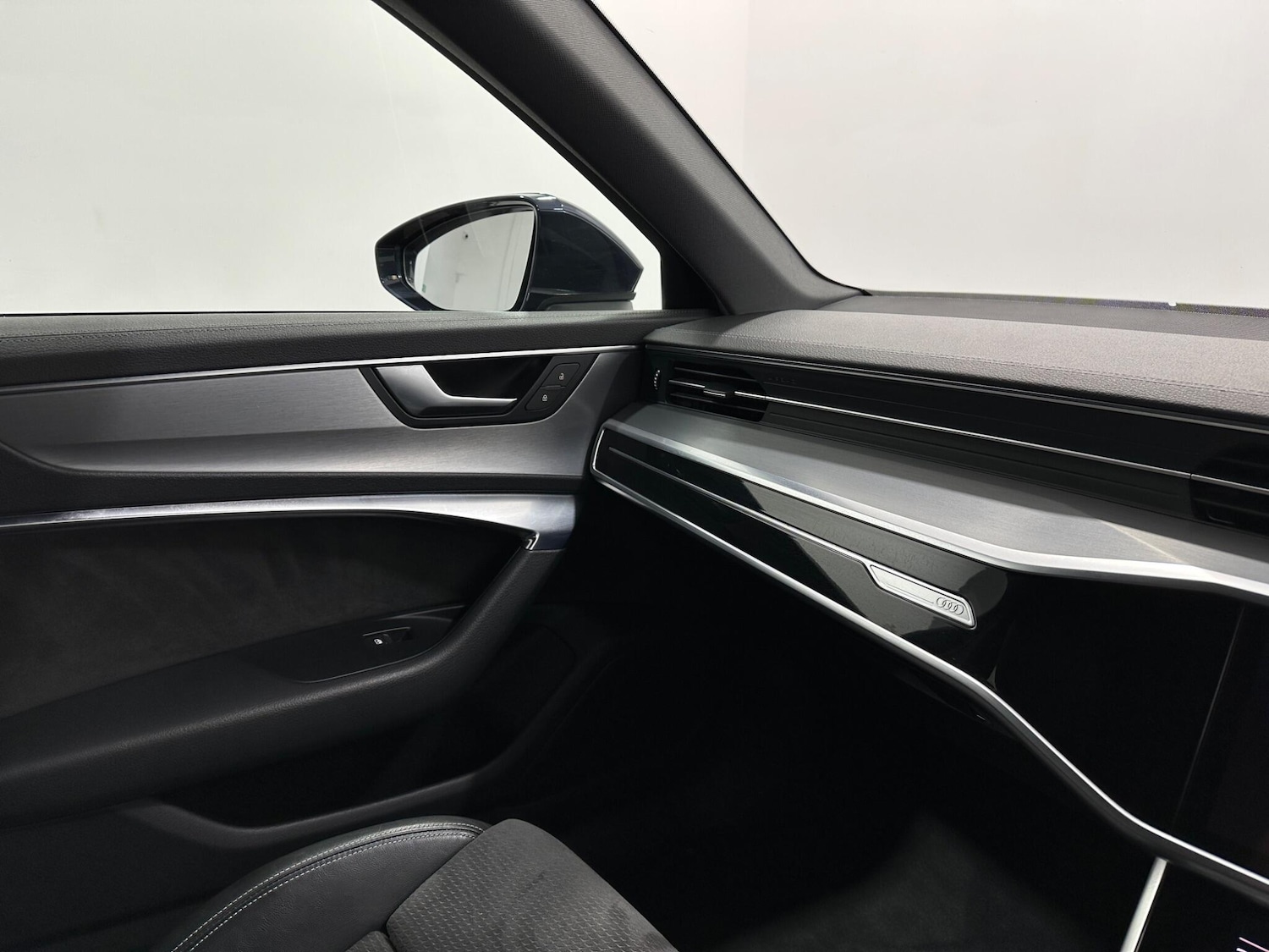 Used Audi A6 Saloon for sale - 78147961: Photo 27