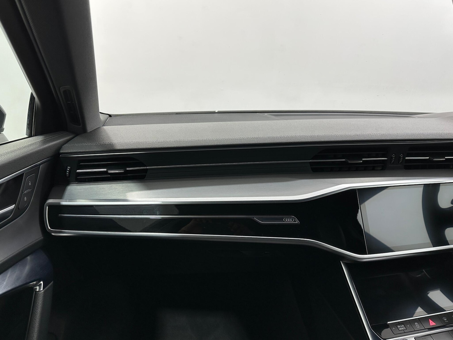 Used Audi A6 Saloon for sale - 78147961: Photo 29