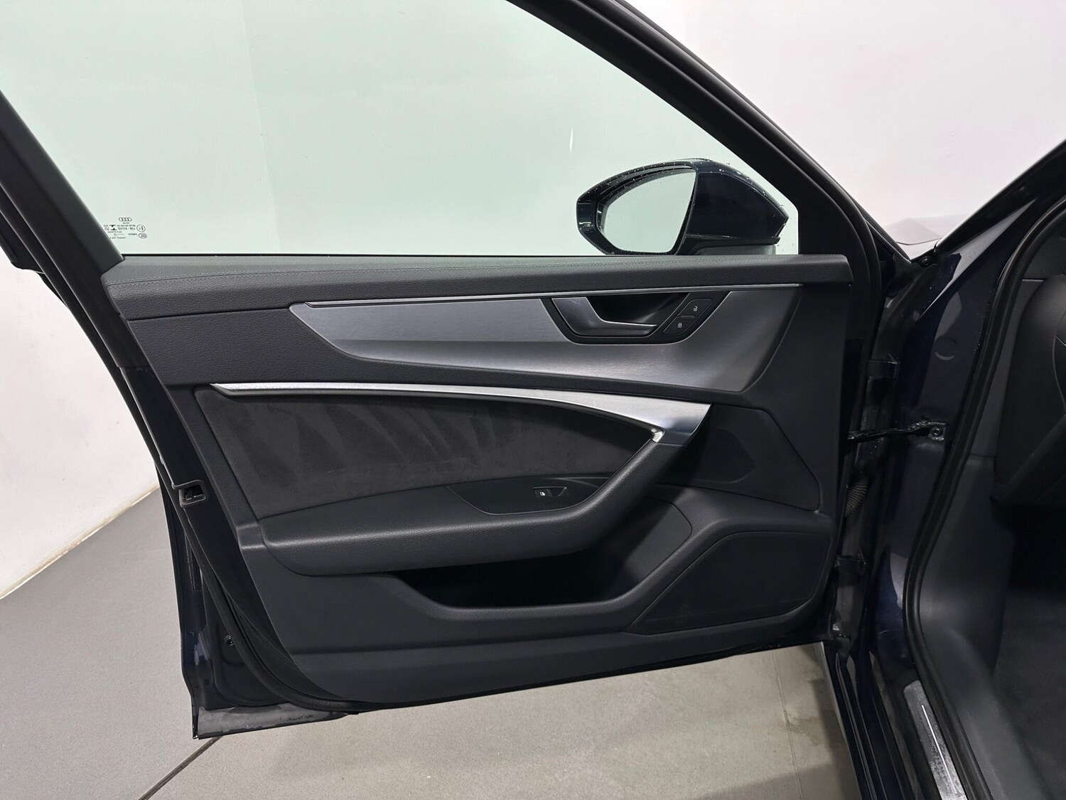 Used Audi A6 Saloon for sale - 78147961: Photo 37