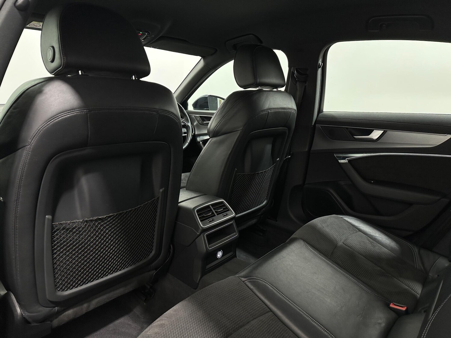 Used Audi A6 Saloon for sale - 78147961: Photo 38