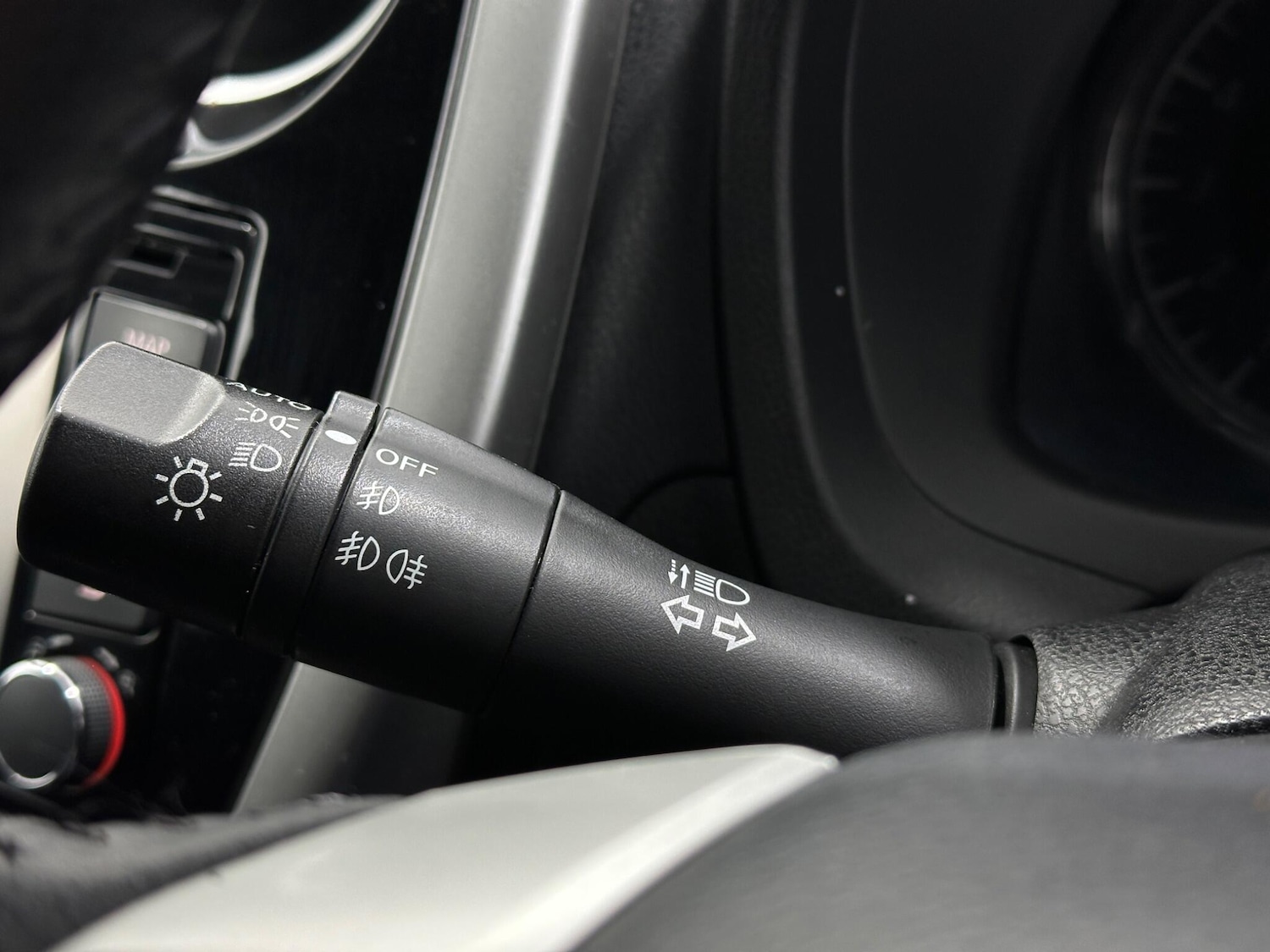 Used Nissan Note 2015 for sale - 76878580: Photo 12