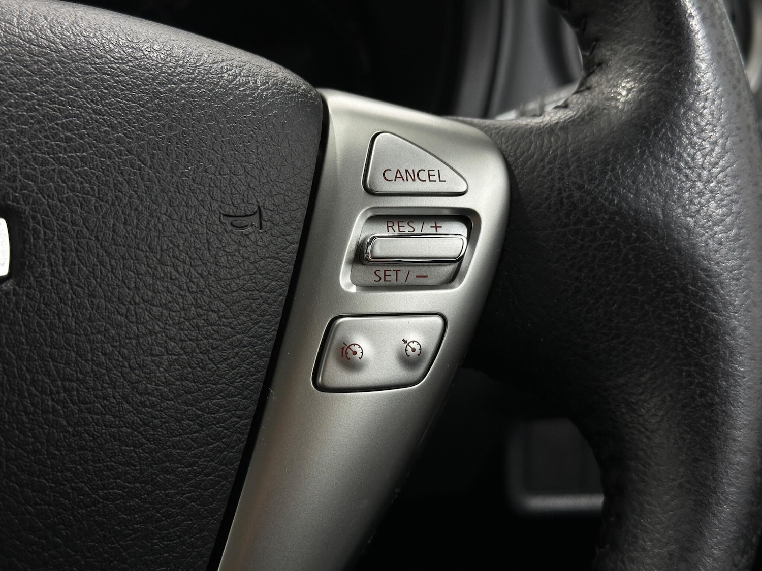 Used Nissan Note 2015 for sale - 76878580: Photo 14