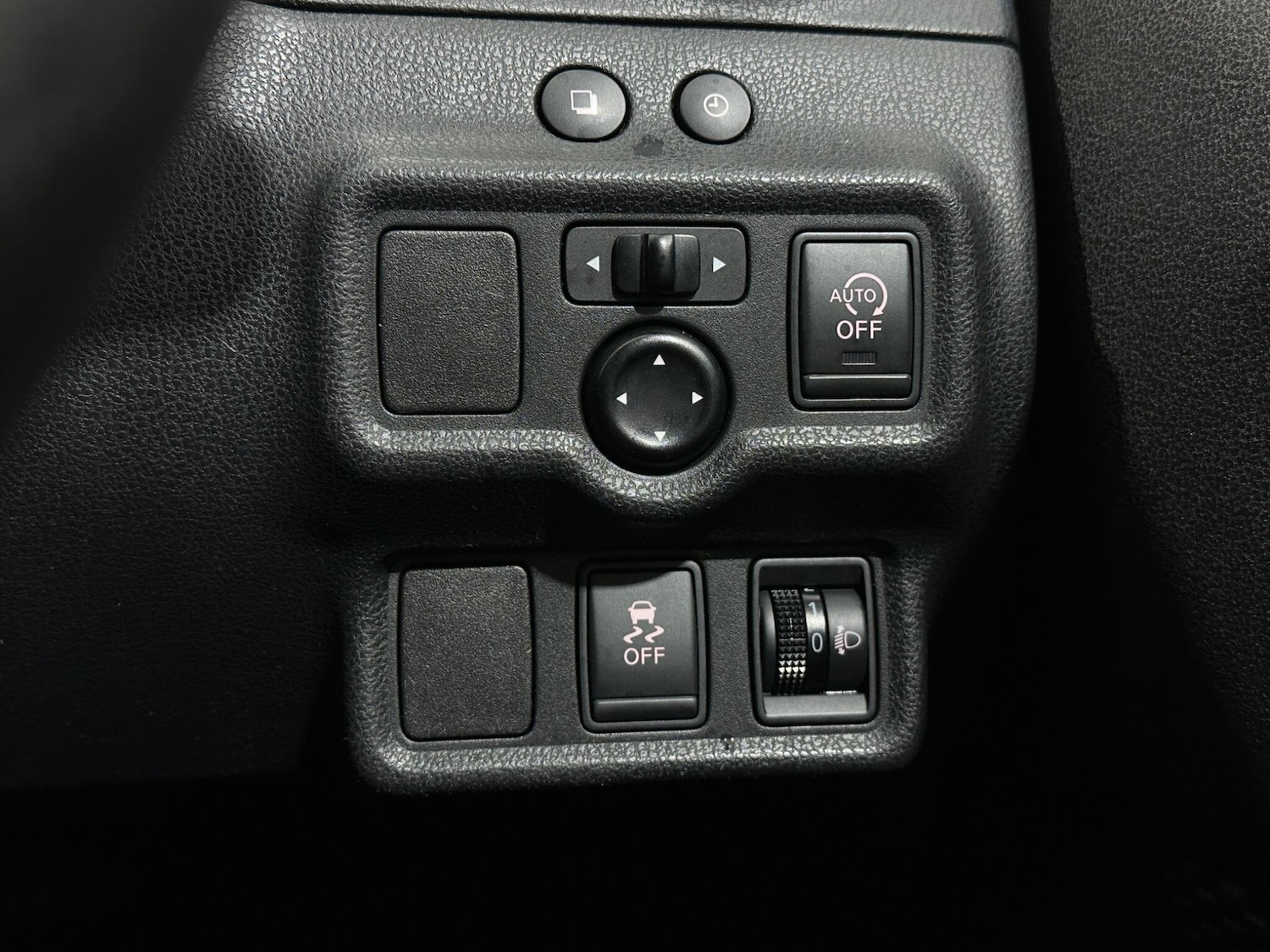 Used Nissan Note 2015 for sale - 76878580: Photo 16