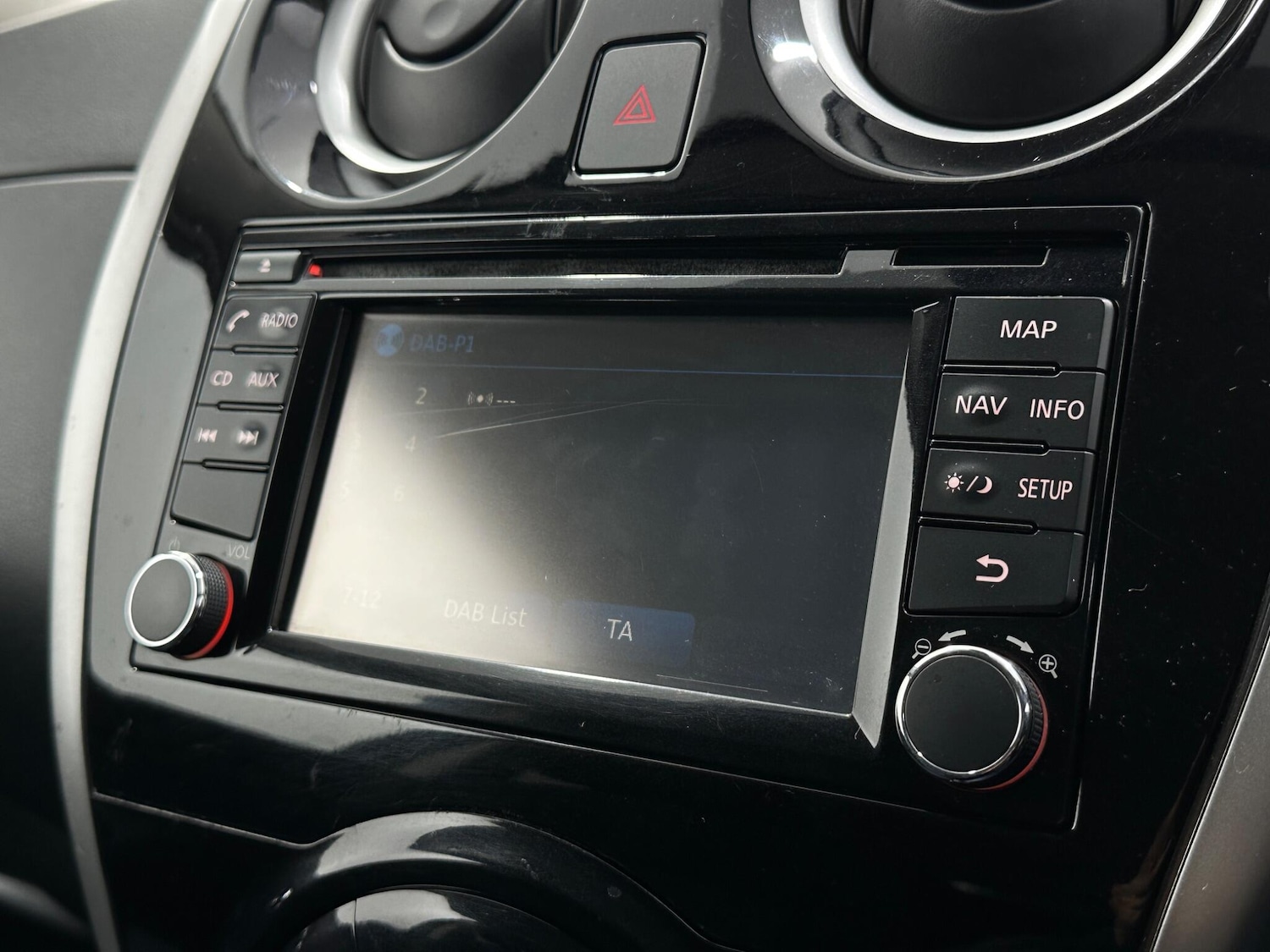 Used Nissan Note 2015 for sale - 76878580: Photo 21