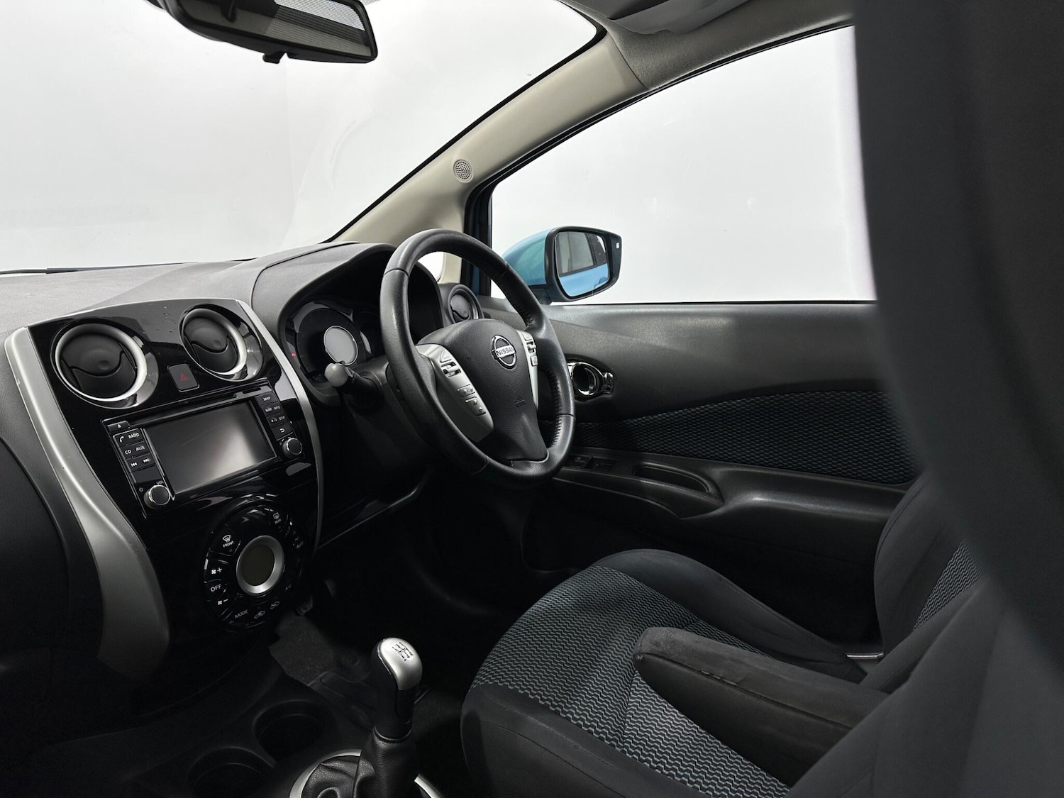 Used Nissan Note 2015 for sale - 76878580: Photo 25