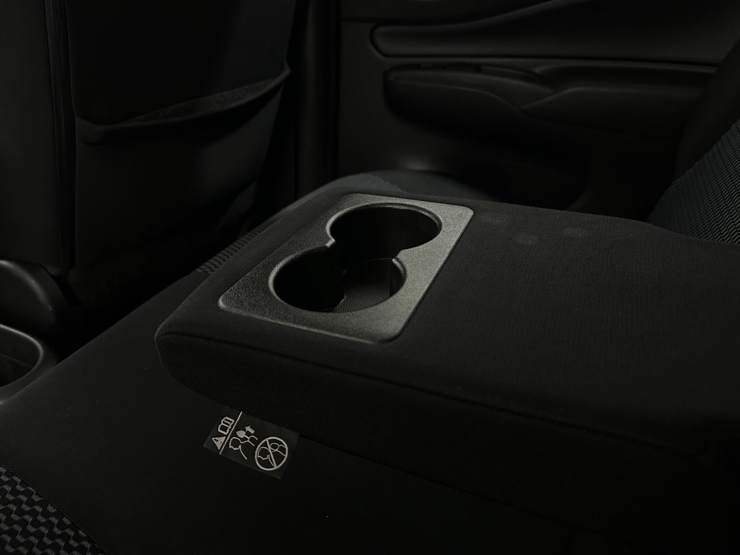 Used Nissan Note 2015 for sale - 76878580: Photo 36