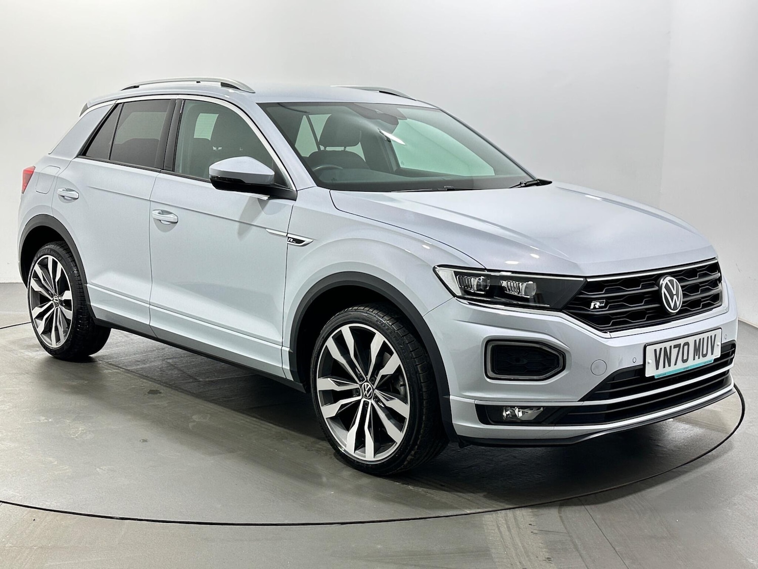 Used Volkswagen T-Roc for sale - 77709516: Photo 1