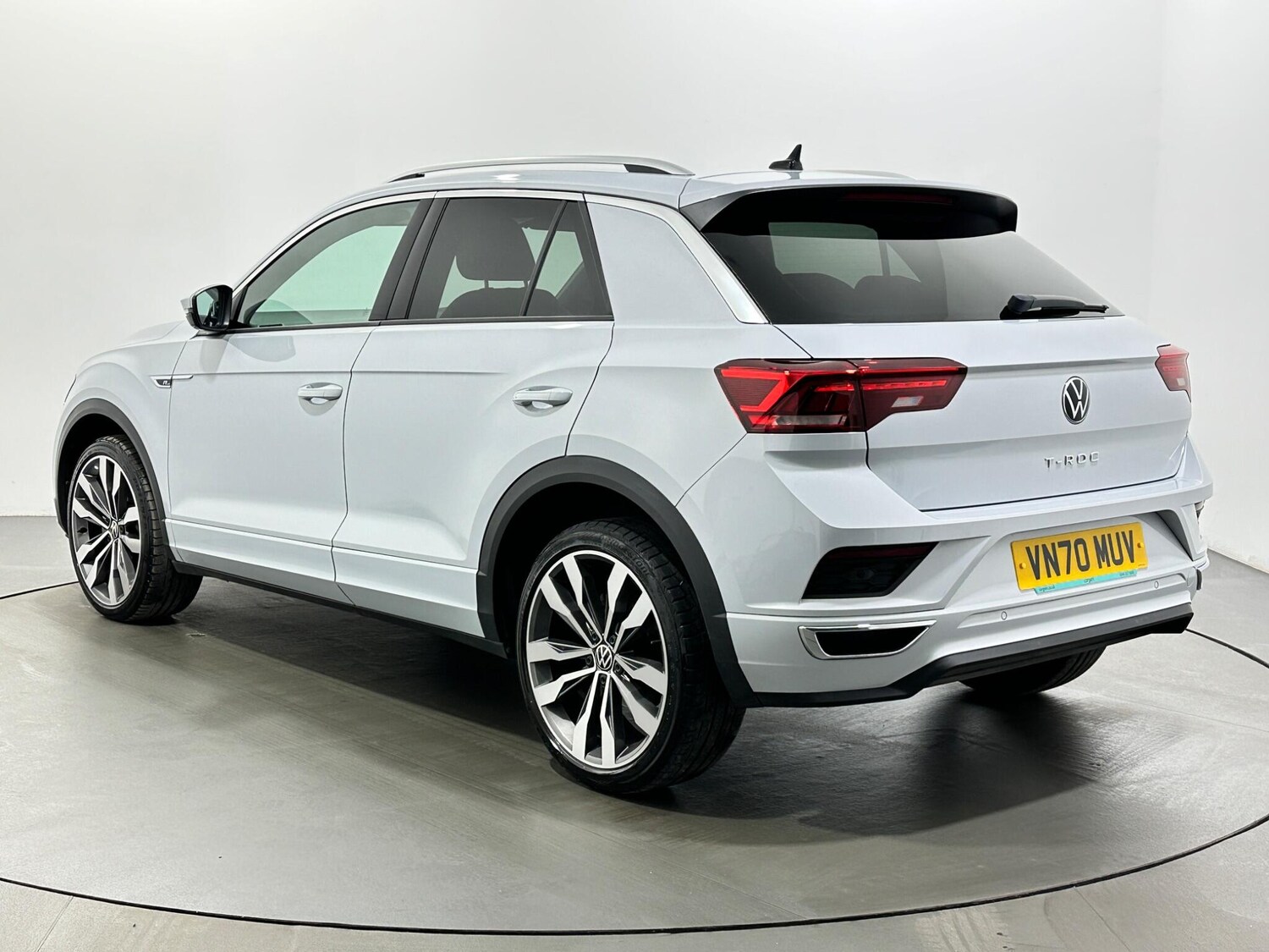 Used Volkswagen T-Roc for sale - 77709516: Photo 6