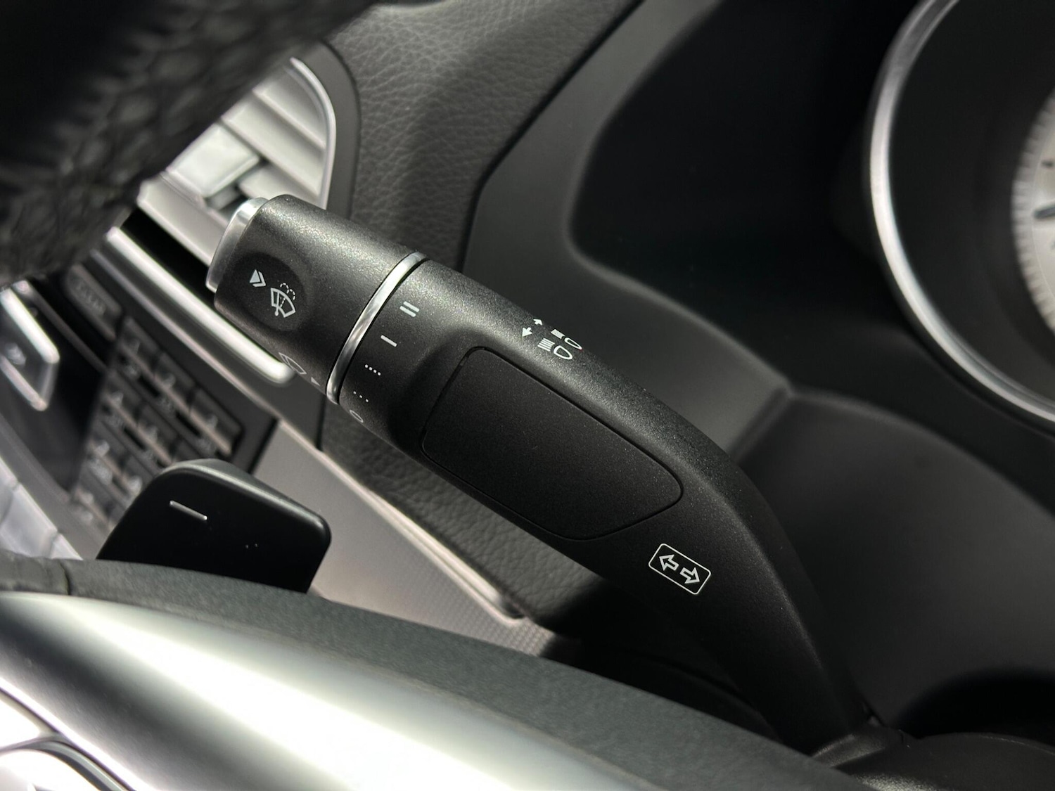 Used Mercedes-Benz E Class 2014 for sale - 76878876: Photo 13